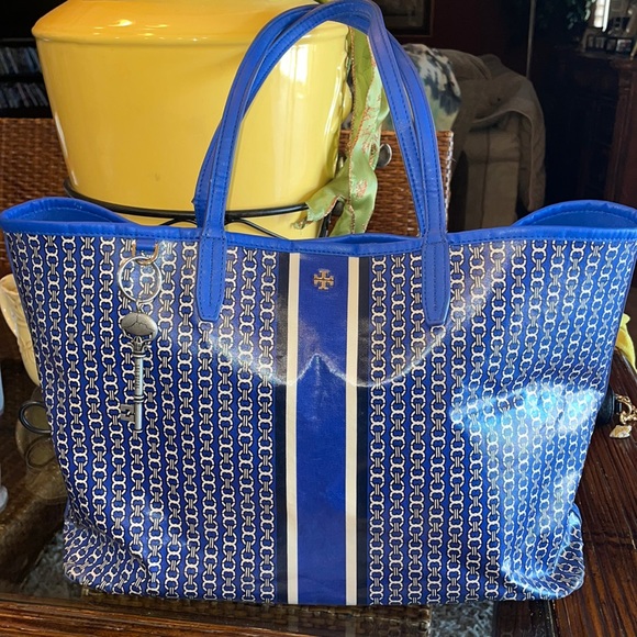Tory Burch - Picture 1 of 5